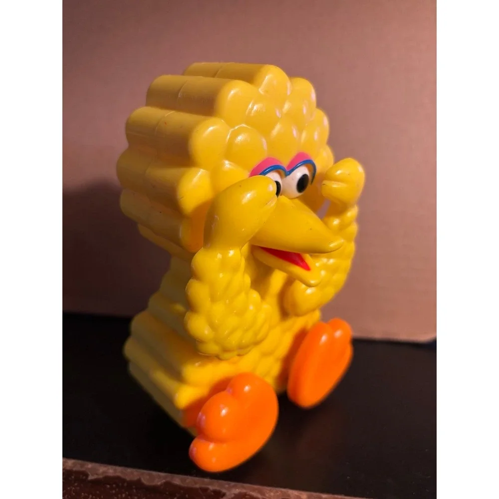 Vintage Muppets Sesame Street Baby Peek-a-Boo Big Bird Wind Up-Musical Toy